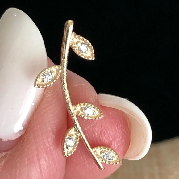 Sterling Silver 925 Gold Vermeil Vine Leaf Delicate Earrings Clear Crystals 3/4” - Picture 3 of 3